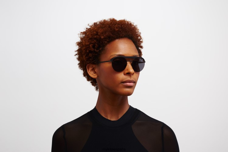 ml01 montura: mh6 pitch black/black|lente: leica black polarizada leica MYKITA ERT2359