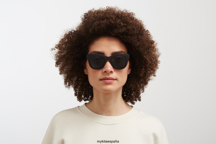 Rocío montura: md1 negro azabache|lente: gris oscuro sólido milón MYKITA ERT23138